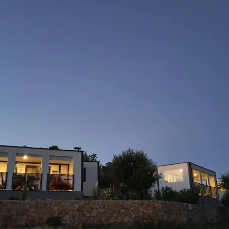 Holiday home Mobile Tina Tisno