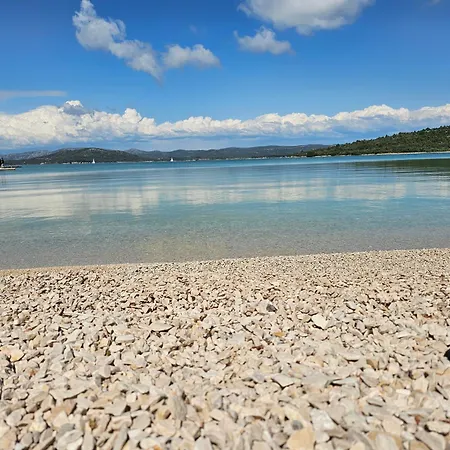 Holiday home Mobile Tina