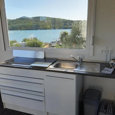 Holiday home Mobile Tina